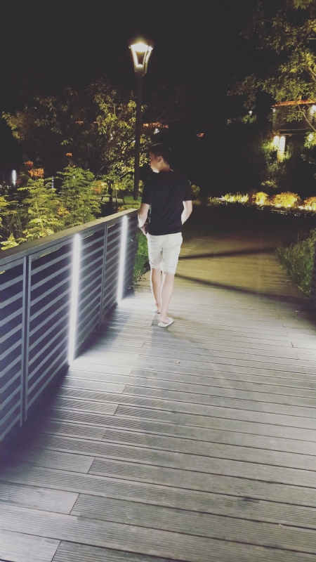 李珂炯的第一张照片--台湾认干亲服务网