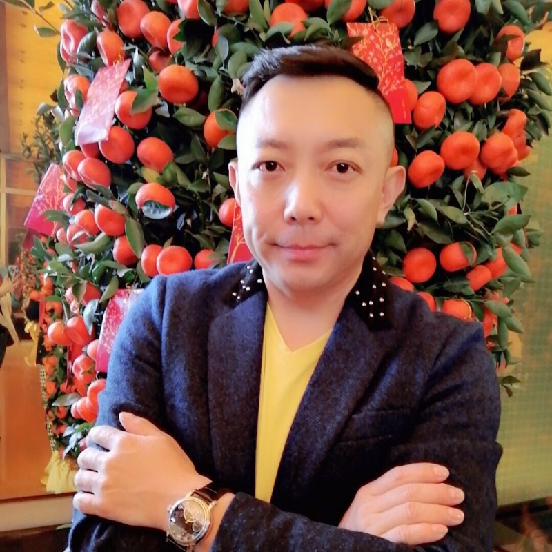 巧克力绅士的第一张照片--台湾认干亲服务网