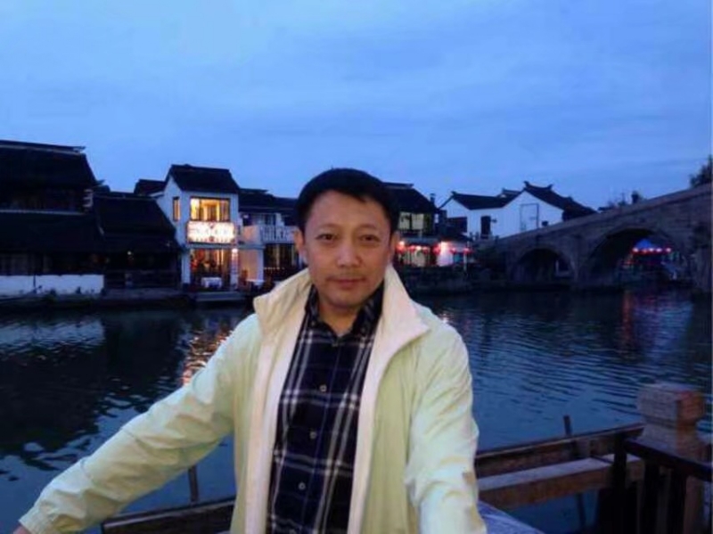 巧克力绅士的第六张照片--台湾认干亲服务网