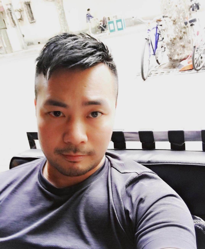 刘江平的第二张照片--台湾认干亲服务网