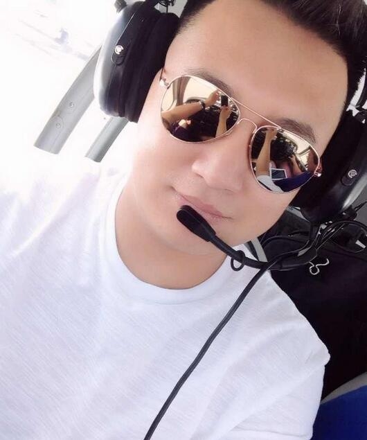 张宏发的第一张照片--台湾认干亲服务网