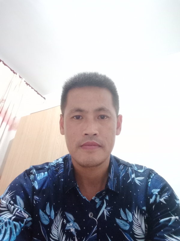 风雨夜归人的第一张照片--台湾认干亲服务网