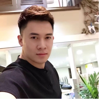 拥有神一样的男人的第一张照片--台湾认干亲服务网