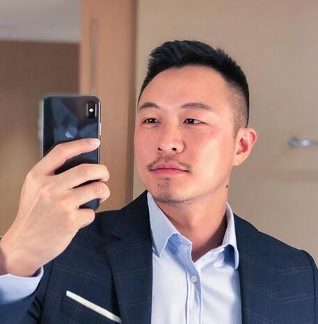 残痕的第一张照片--台湾认干亲服务网