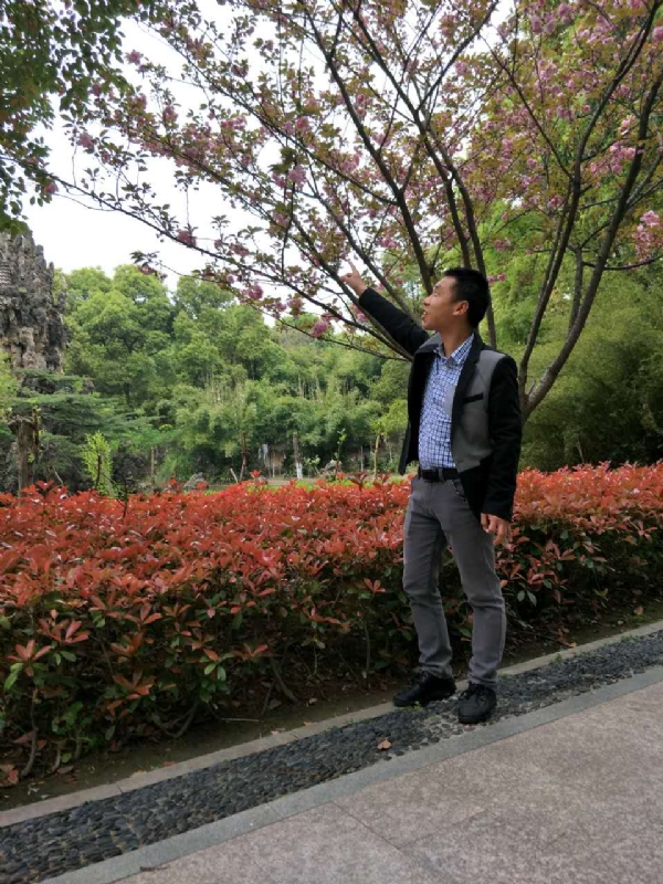 坦诚的第一张照片--台湾认干亲服务网