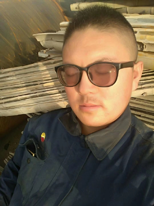 陈国建的第一张照片--台湾认干亲服务网