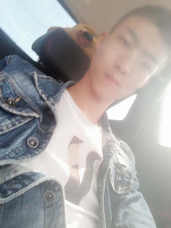 傻雕的第一张照片--台湾认干亲服务网