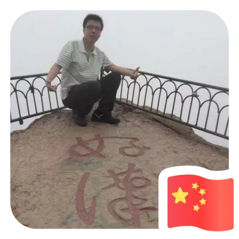 一只小虎牙的第一张照片--台湾认干亲服务网