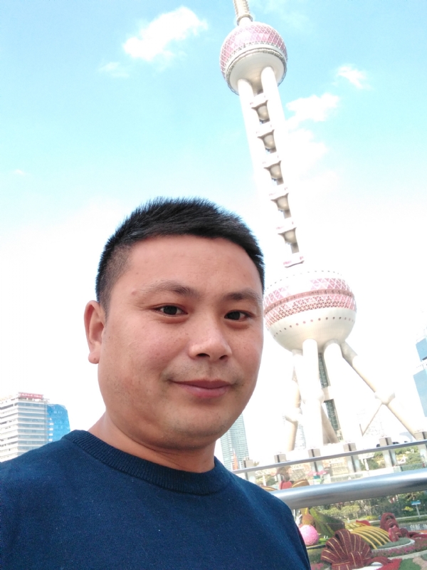 砥砺前行的第一张照片--台湾认干亲服务网