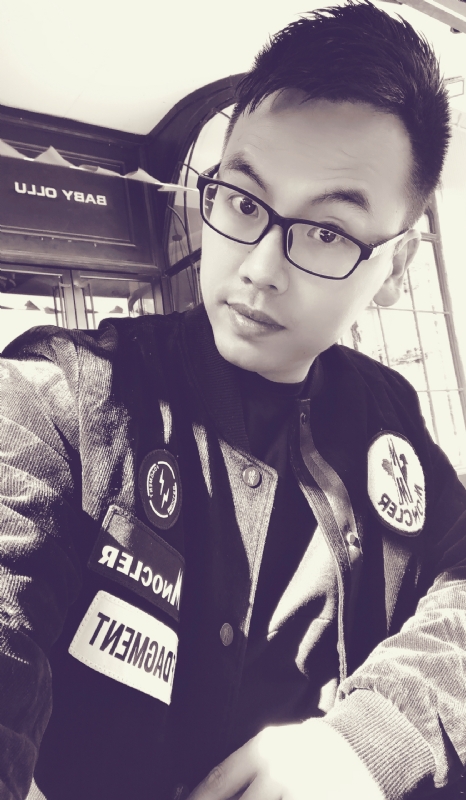 十七楼的猫的第一张照片--台湾认干亲服务网