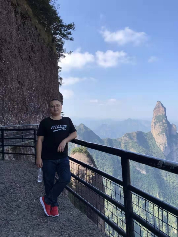 不杵于物的第一张照片--台湾认干亲服务网