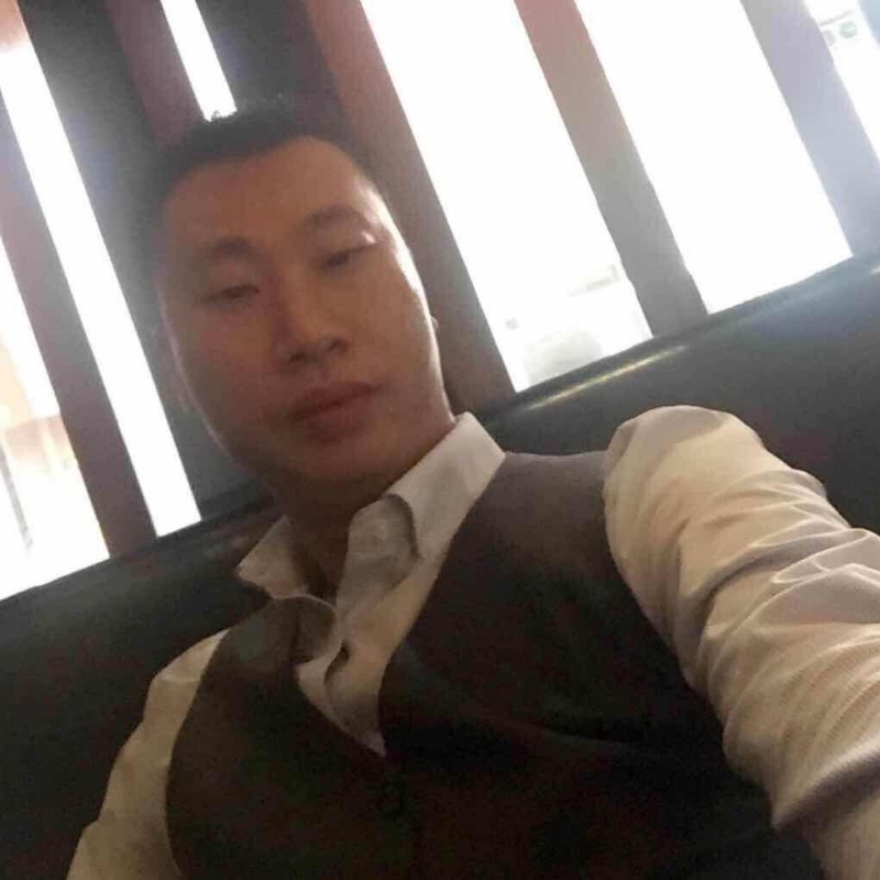 陈威的第一张照片--台湾认干亲服务网