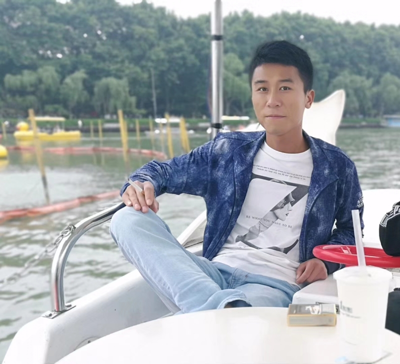 小熊微品的第一张照片--台湾认干亲服务网