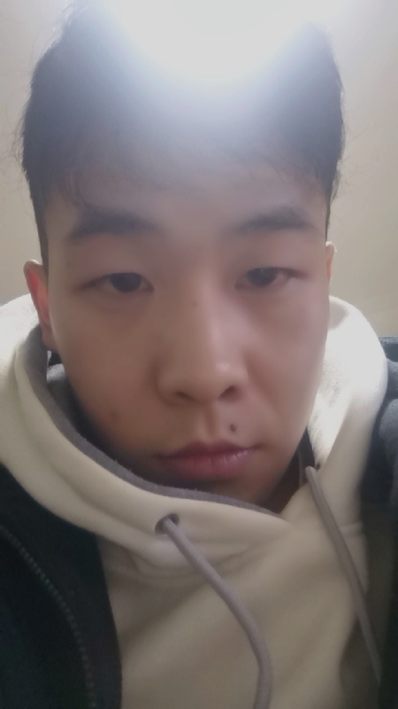 辉会灰的第一张照片--台湾认干亲服务网