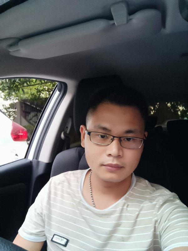 水明的第一张照片--台湾认干亲服务网