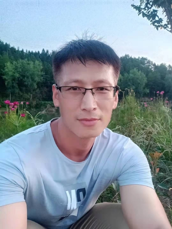 零零柒的第一张照片--台湾认干亲服务网