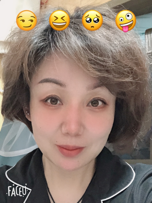 飘拂的第一张照片--台湾认干亲服务网