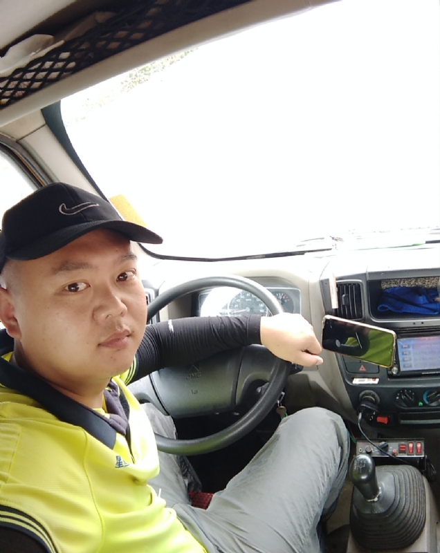 于于于的第一张照片--台湾认干亲服务网