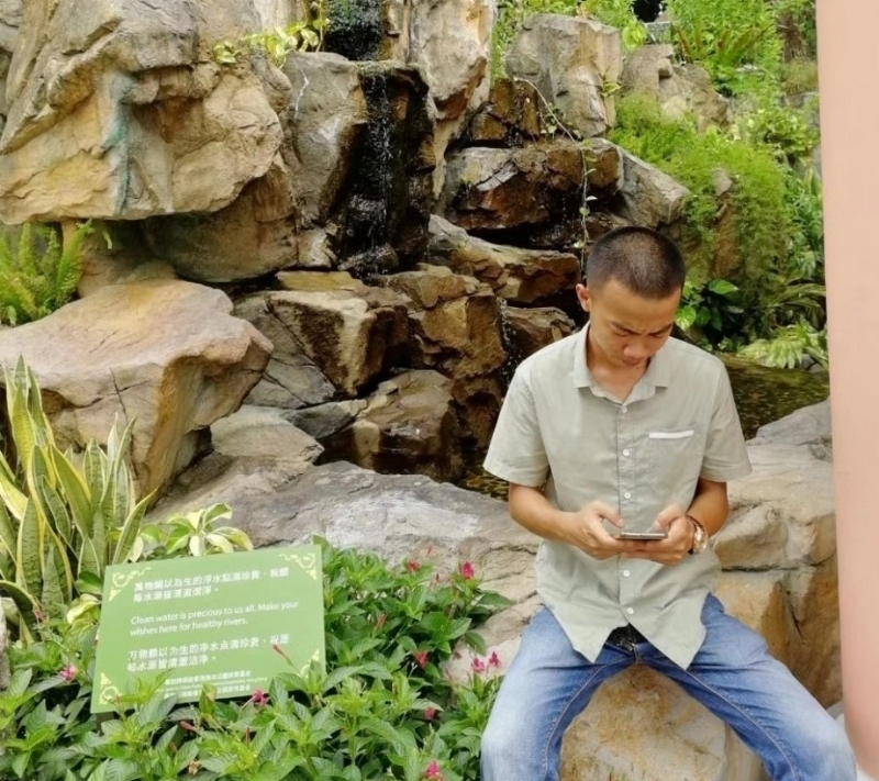 MR邱的第一张照片--台湾认干亲服务网