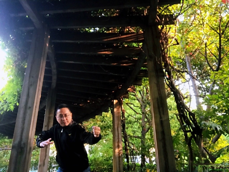 自故深情好受伤的第二张照片--台湾认干亲服务网