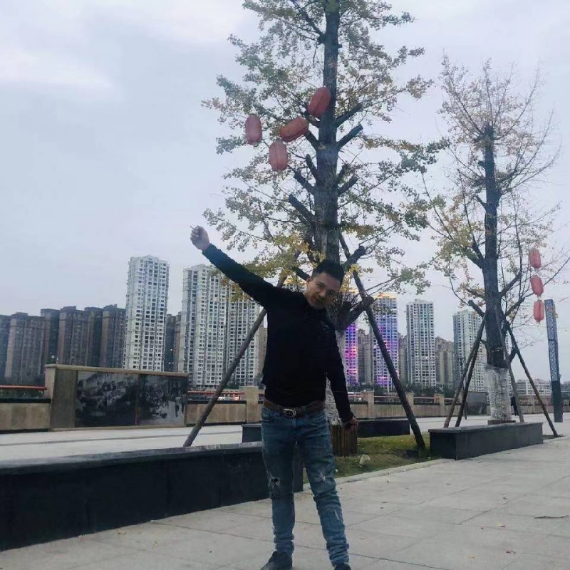 空空的房间的第一张照片--台湾认干亲服务网