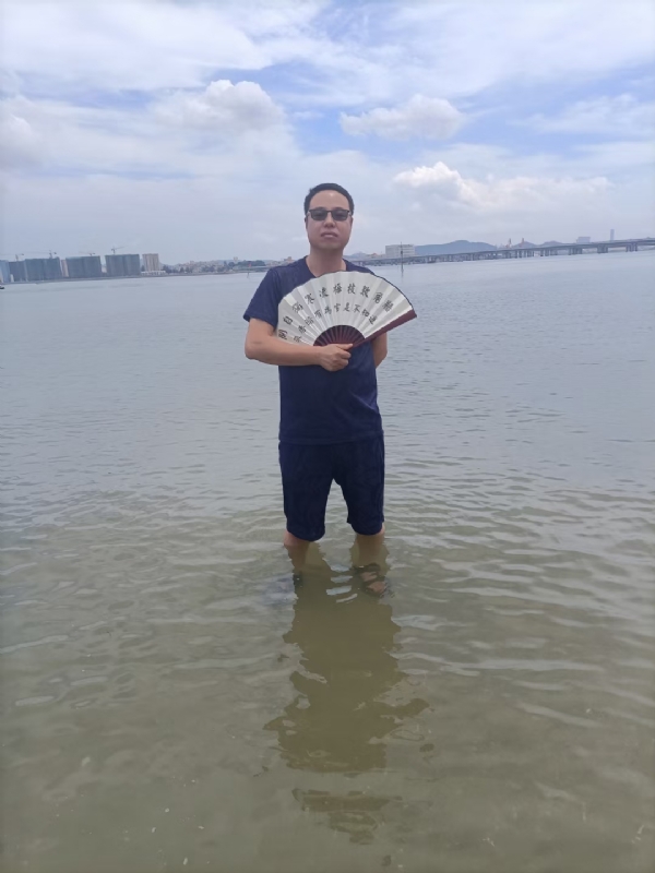 浪迹天涯的第一张照片--台湾认干亲服务网