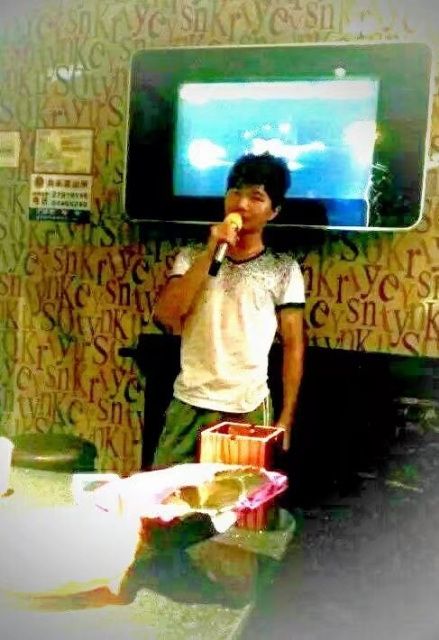 单身青年的第一张照片--台湾认干亲服务网