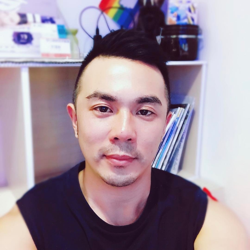 張嘉益的第一张照片--台湾认干亲服务网