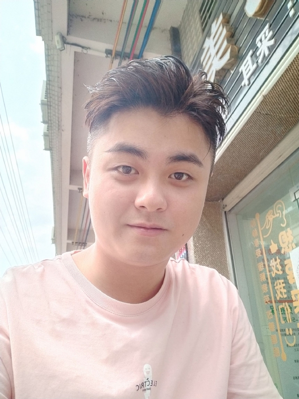 李健诚的第一张照片--台湾认干亲服务网