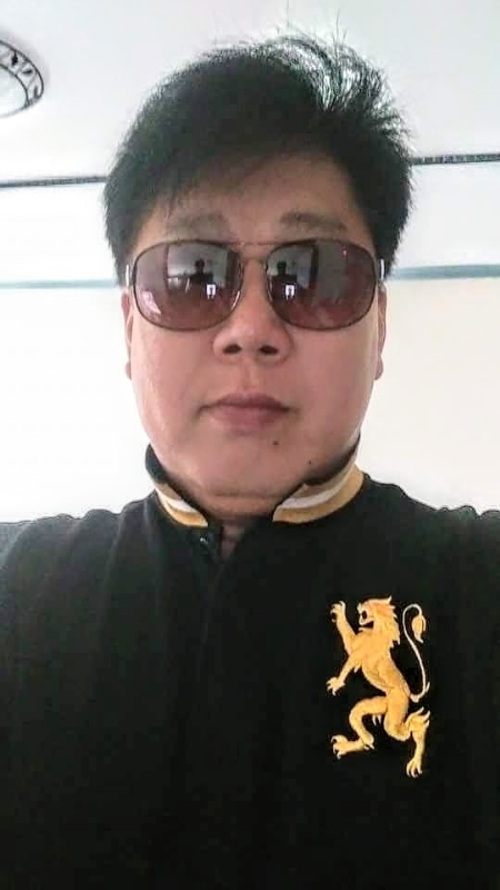 含笑半步癲的第三张照片--台湾认干亲服务网