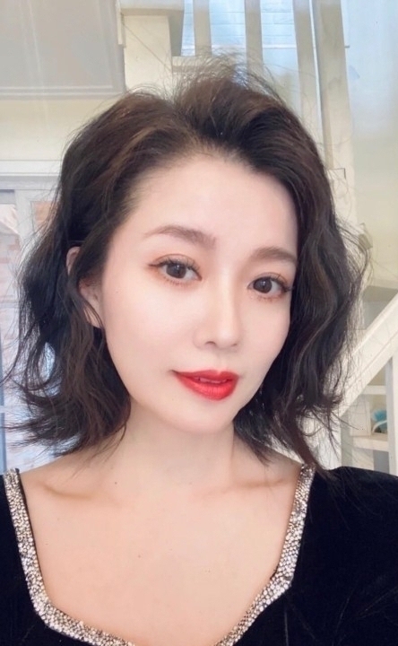 束負的第一张照片--台湾认干亲服务网