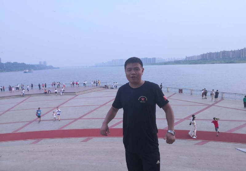 曾经心疼的我的第一张照片--台湾认干亲服务网