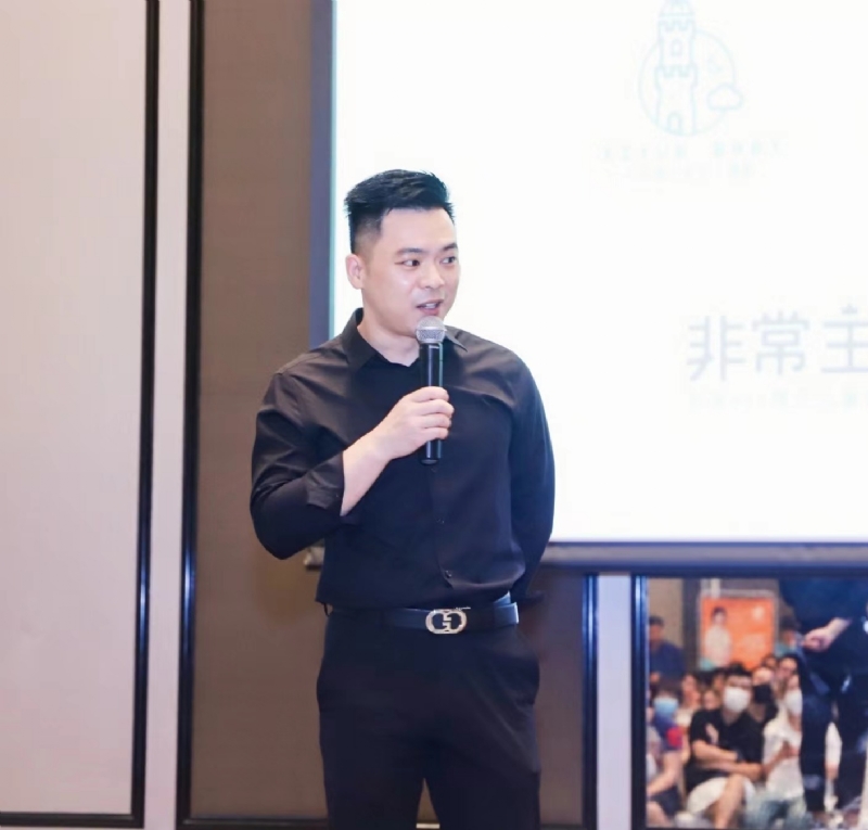 爱吃肉的猪大爷的第一张照片--台湾认干亲服务网