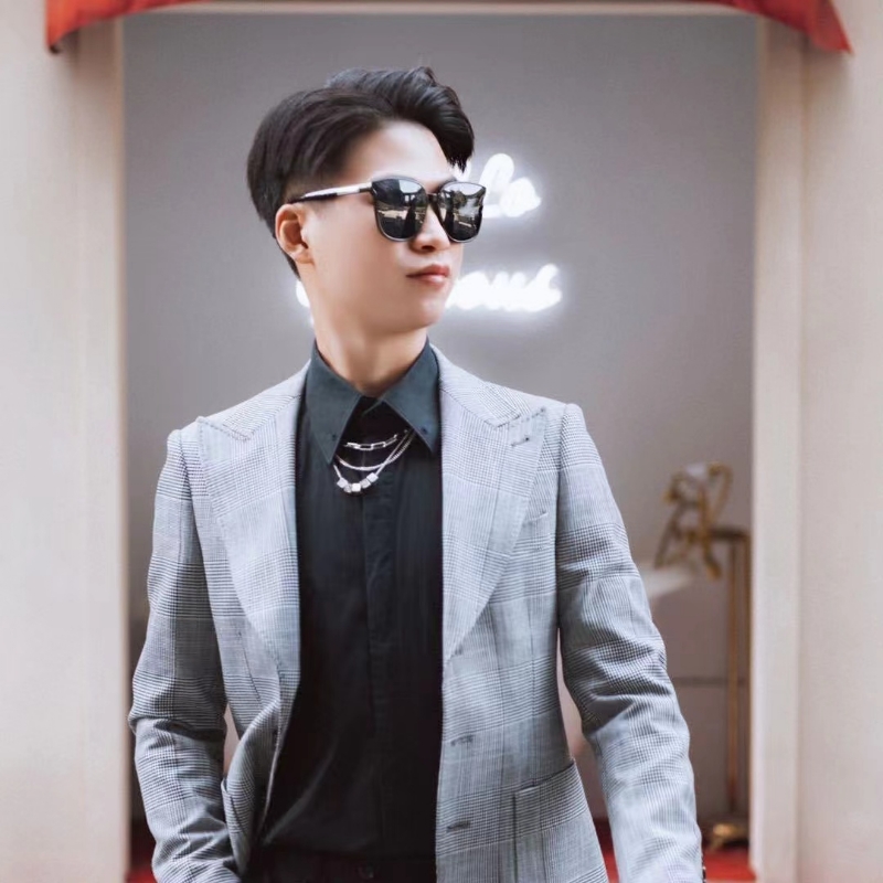 苟逸飞48的第一张照片--台湾认干亲服务网