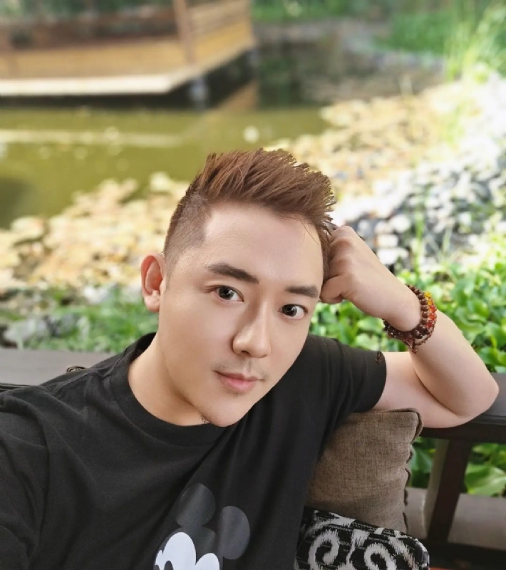 黄家豪的第二张照片--台湾认干亲服务网