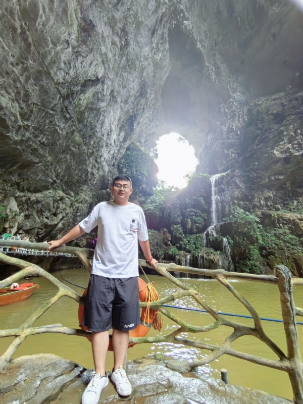 慎独的第一张照片--台湾认干亲服务网